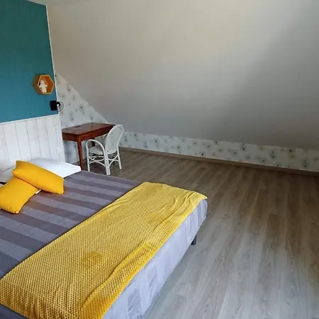 Loge'mans לינה וארוחת בוקר Rouillon